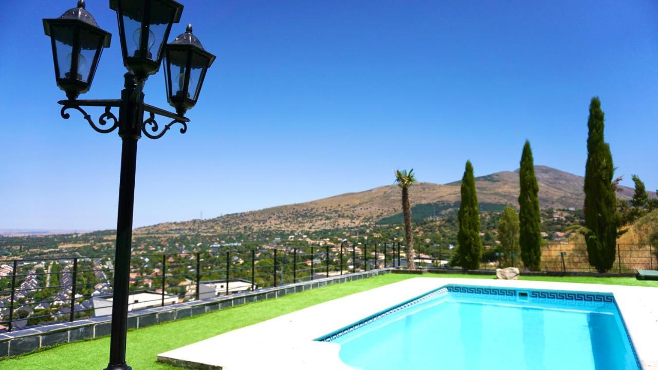Villa Los Angeles El Espinar Exterior foto